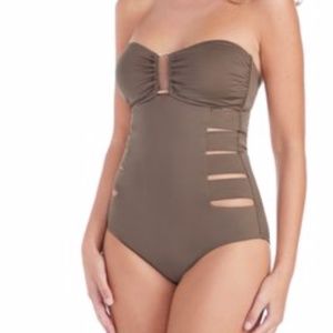 Leilani One piece swimwear